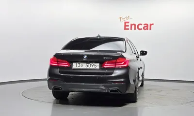 BMW 5-Series 2017, 218130 км, за 12800.32 USD