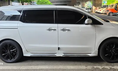 Kia Canival 2019, 111240 км, за 10749.19 USD