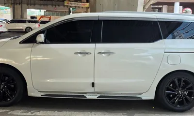 Kia Canival 2019, 111240 км, за 10749.19 USD