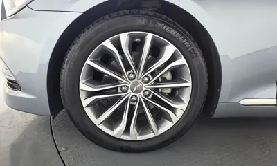Hyundai Genesis 2016, 17241 км, за 8919.72 USD