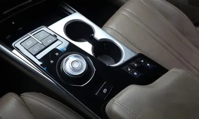 Kia K8 2022, 88104 км, за 16251.7 USD - фото 9