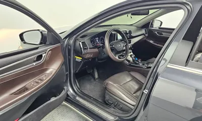 Hyundai Grandeur 2018, 66773 км, за 10733.81 USD - фото 11