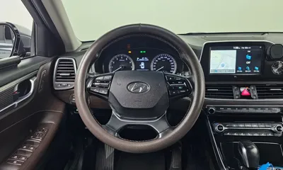 Hyundai Grandeur 2018, 66773 км, за 10733.81 USD - фото 13