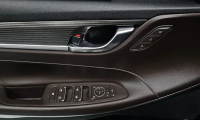 Hyundai Grandeur 2018, 66773 км, за 10733.81 USD - фото 17