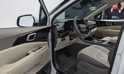 Kia Canival 2025, 14984 км, за 31138.26 USD - фото 10