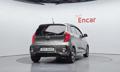 Kia Morning 2016, 62286 км, за 4536.42 USD