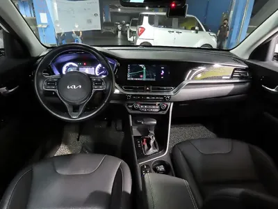 Kia Niro 2022, 43010 км, за 13596.16 USD - фото 19