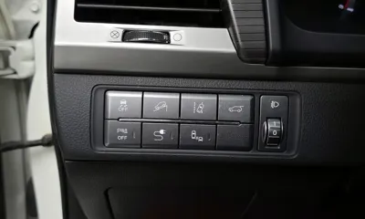 KG_Mobility_Ssangyong Rexton 2018, 166123 км, за 8054.18 USD - фото 14