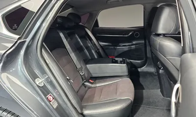 Hyundai Grandeur 2017, 116869 км, за 9205.29 USD - фото 12