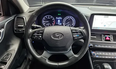 Hyundai Grandeur 2017, 116869 км, за 9205.29 USD - фото 13