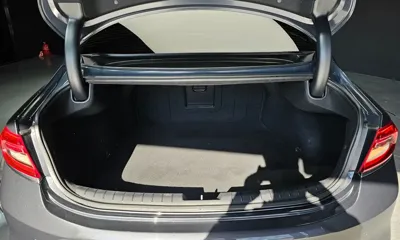 Hyundai Grandeur 2017, 116869 км, за 9205.29 USD - фото 20