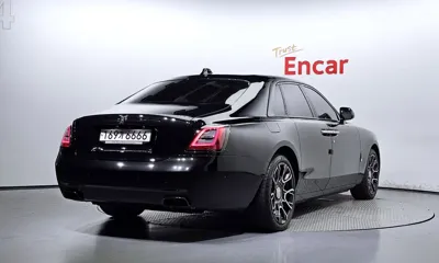 Rolls-Royce Ghost 2023, 8783 км, за 324430.14 USD