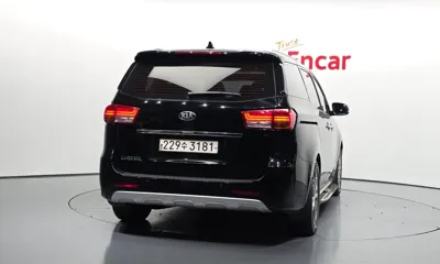 Kia Canival 2017, 235459 км, за 4290.45 USD - фото 4