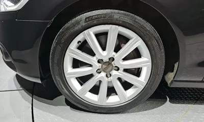 Audi A6 2014, 135587 км, за 4529.34 USD