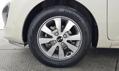 Kia Morning 2015, 70726 км, за 3203.36 USD