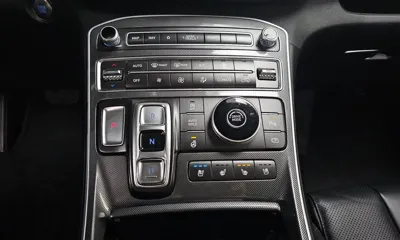 Hyundai Santafe 2022, 38705 км, за 16279.38 USD - фото 9