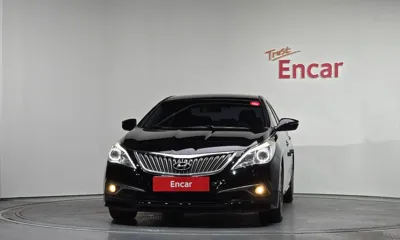 Hyundai Grandeur 2016, 141135 км, за 4294.68 USD