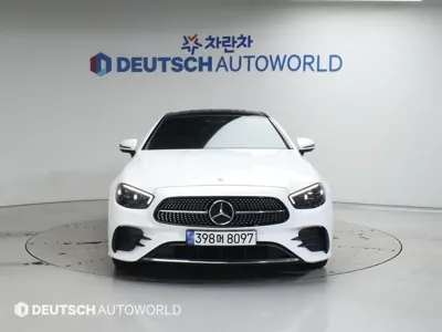 Mercedes-Benz E-Class 2022, 23512 км, за 34307.27 USD