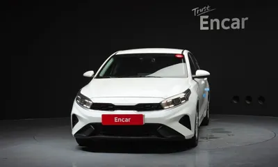Kia K3 2022, 47685 км, за 10906.94 USD