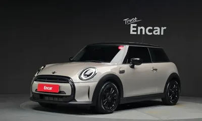 MINI Cooper · 2024 год