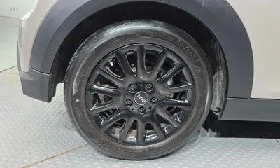 MINI Cooper 2024, 22945 км, за 20477.14 USD