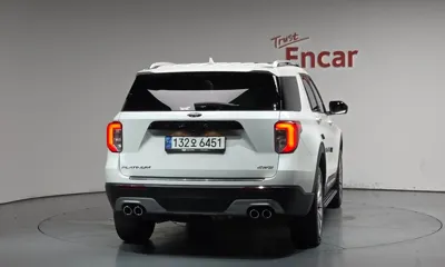 Ford Explorer 2021, 17632 км, за 24388.52 USD
