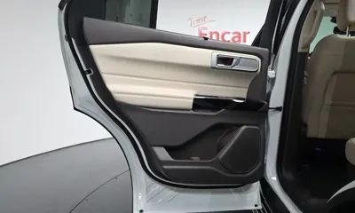 Ford Explorer 2021, 17632 км, за 24371.05 USD - фото 25