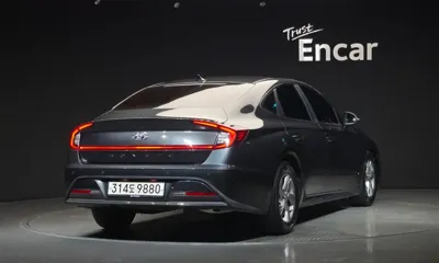 Hyundai Sonata 2020, 110215 км, за 7318.51 USD