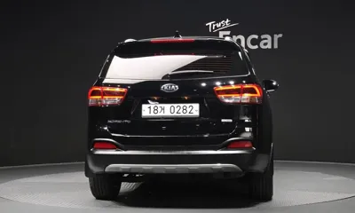 Kia Sorento 2017, 85283 км, за 10927.14 USD