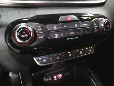Kia Sorento 2016, 106944 км, за 6825.71 USD - фото 14