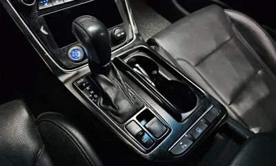 Hyundai Grandeur 2019, 286080 км, за 4547.23 USD - фото 9
