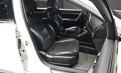 Hyundai Grandeur 2019, 286080 км, за 4547.23 USD - фото 11