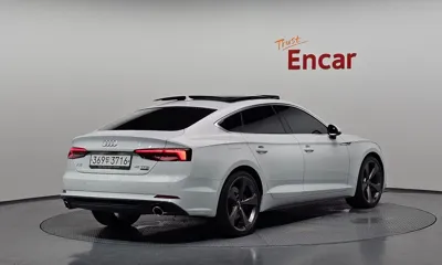 Audi A5 2019, 66431 км, за 14201.96 USD