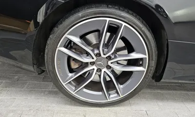 Mercedes-Benz E-Class 2021, 76147 км, за 34952.09 USD