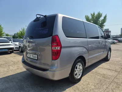 Hyundai Starex 2016, 277821 км, за 3841.89 USD