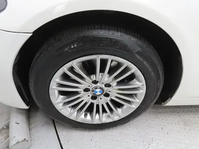 BMW 5-Series 2015, 140303 км, за 7549.66 USD