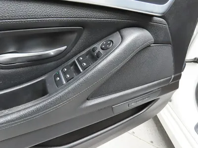 BMW 5-Series 2015, 140303 км, за 7549.66 USD - фото 11
