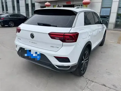 Volkswagen T-Roc 2022, 26800 км, за 17753.91 USD - фото 9