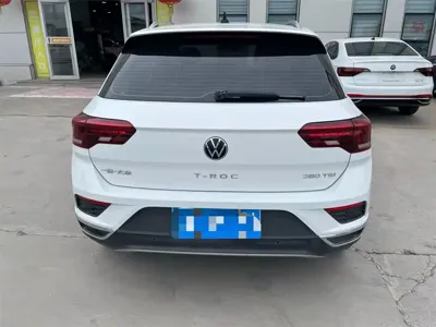 Volkswagen T-Roc 2022, 26800 км, за 17753.91 USD - фото 10