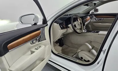 Volvo S90 2020, 57380 км, за 29641.71 USD - фото 10