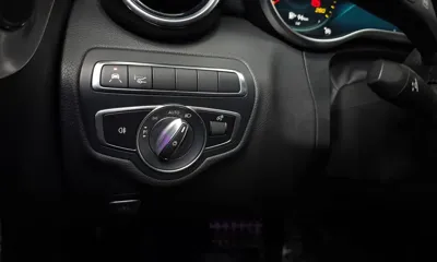 Mercedes-Benz C-Class 2020, 64964 км, за 17001.44 USD - фото 27