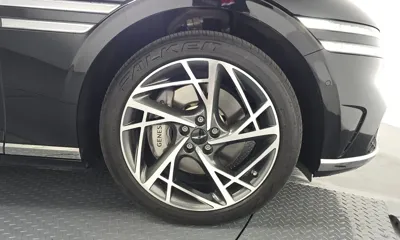 Genesis G90 2023, 81579 км, за 44214.35 USD - фото 21