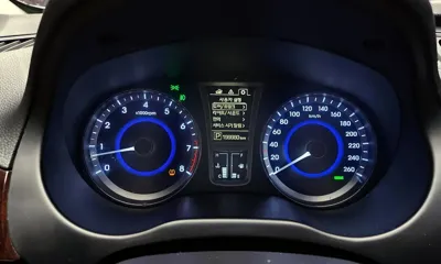 Hyundai Grandeur 2016, 199980 км, за 4532.32 USD - фото 8