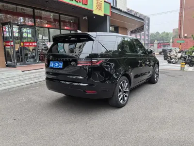 Land Rover Discovery 2021, 57000 км, за 53995.36 USD