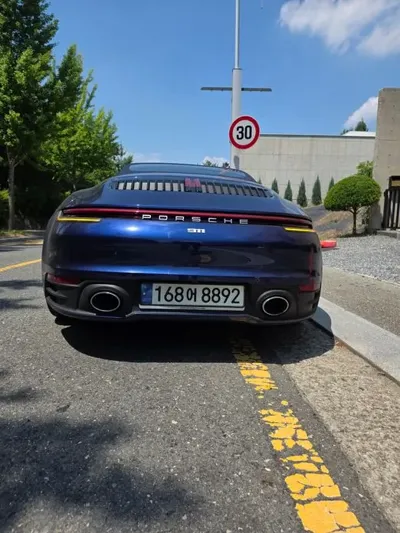Porsche 911 2021, 29000 км, за 99022.85 USD