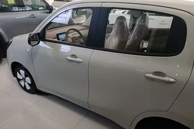 Wuling Hongguang MINIEV 2025, 100 км, за 8052 USD