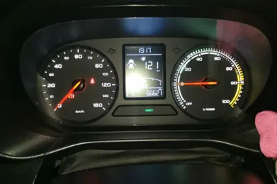 Roewe Clever 2021, 66600 км, за 3883 USD - фото 11