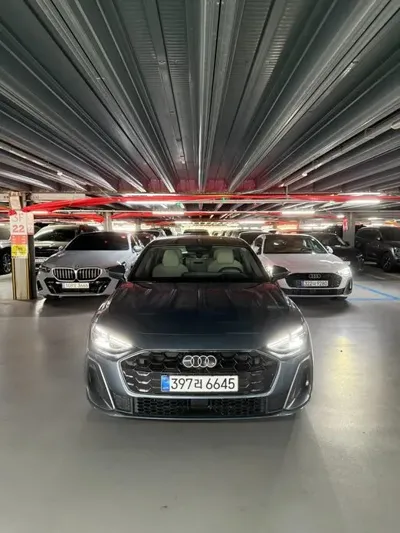 Audi A5 2025, 358 км, за 41026.65 USD