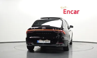 Hyundai Grandeur 2020, 60731 км, за 17043.99 USD