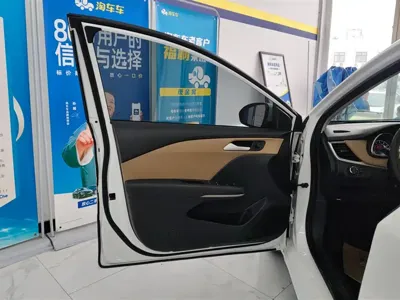Chevrolet Monza 2021, 34200 км, за 6470.64 USD - фото 7